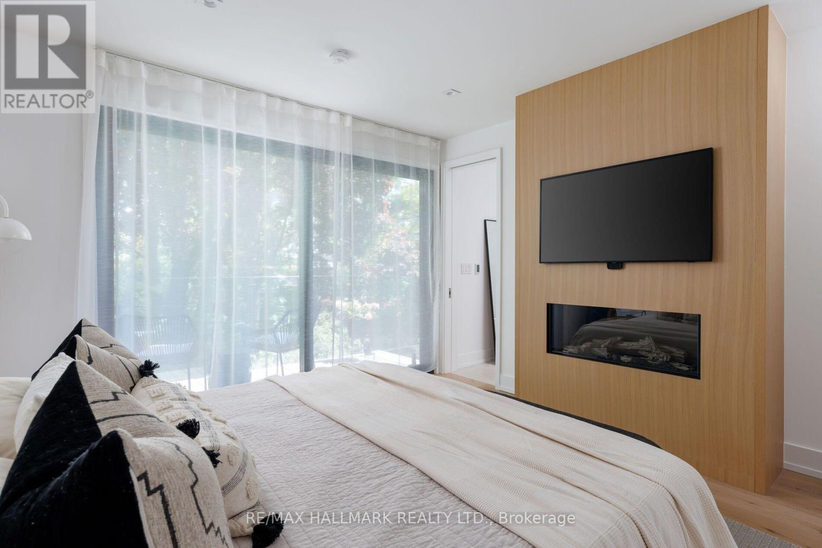 41 Fallingbrook Road, Toronto, ON