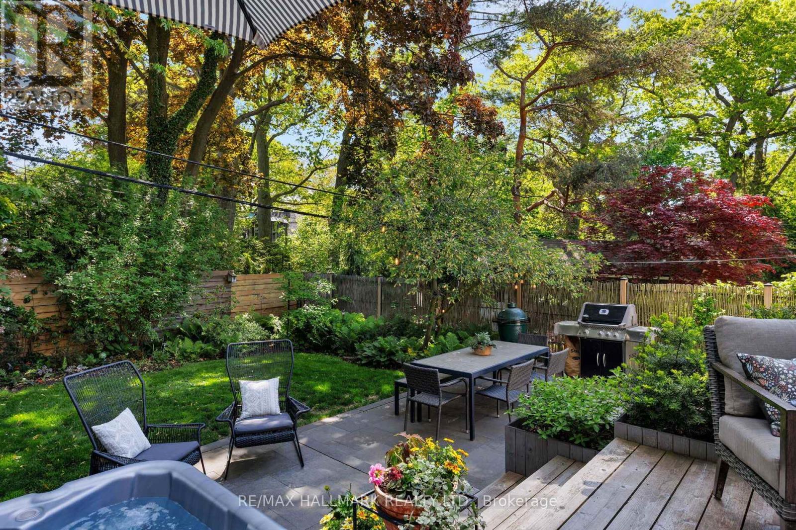 41 Fallingbrook Road, Toronto, ON