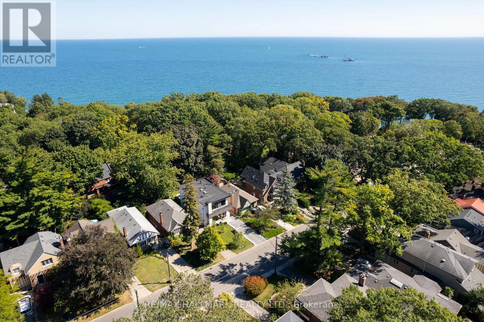 41 Fallingbrook Road, Toronto, ON