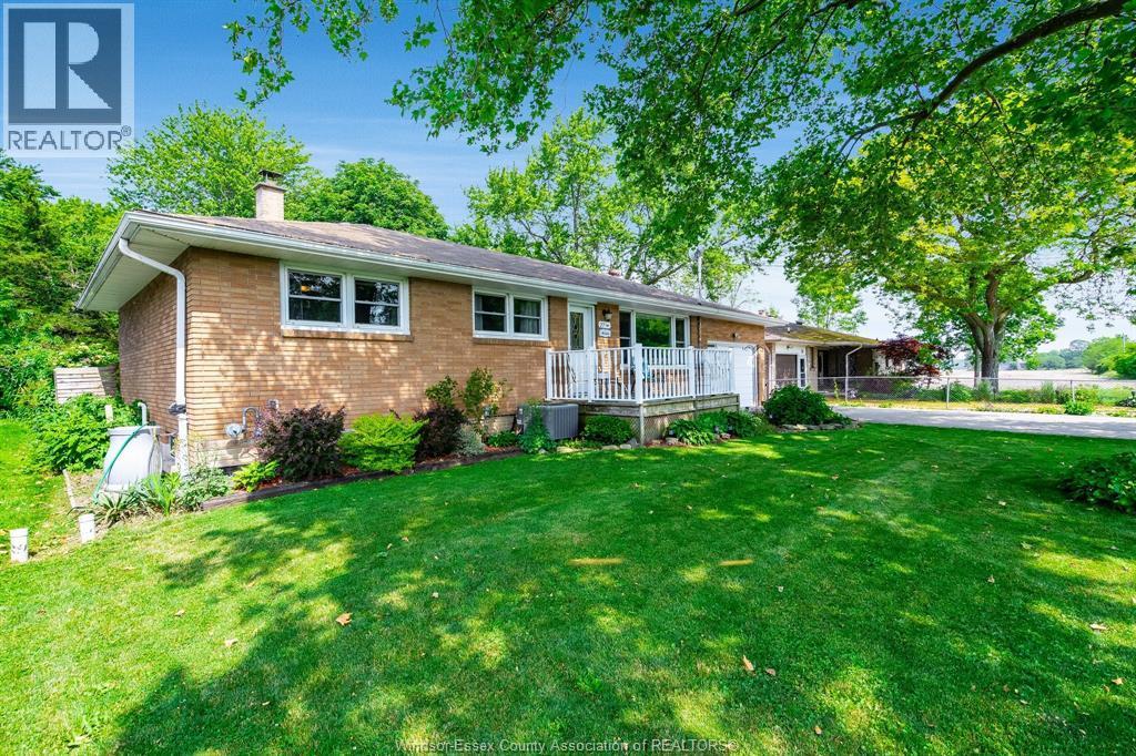 27 Mersea Rd 12, Leamington, ON