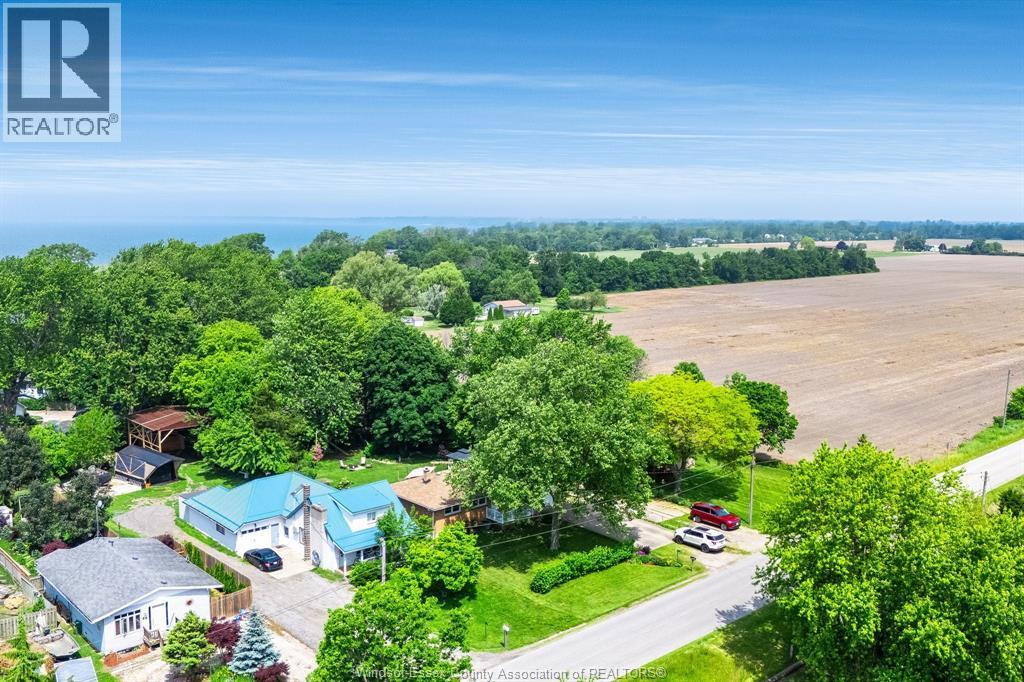 27 Mersea Rd 12, Leamington, ON