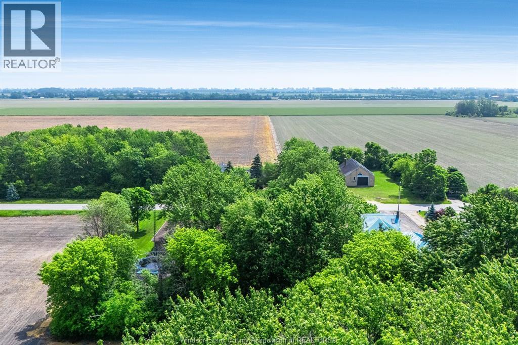 27 Mersea Rd 12, Leamington, ON
