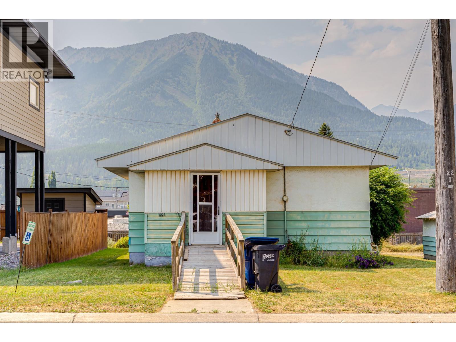 1291 6Th Avenue, Fernie, BC