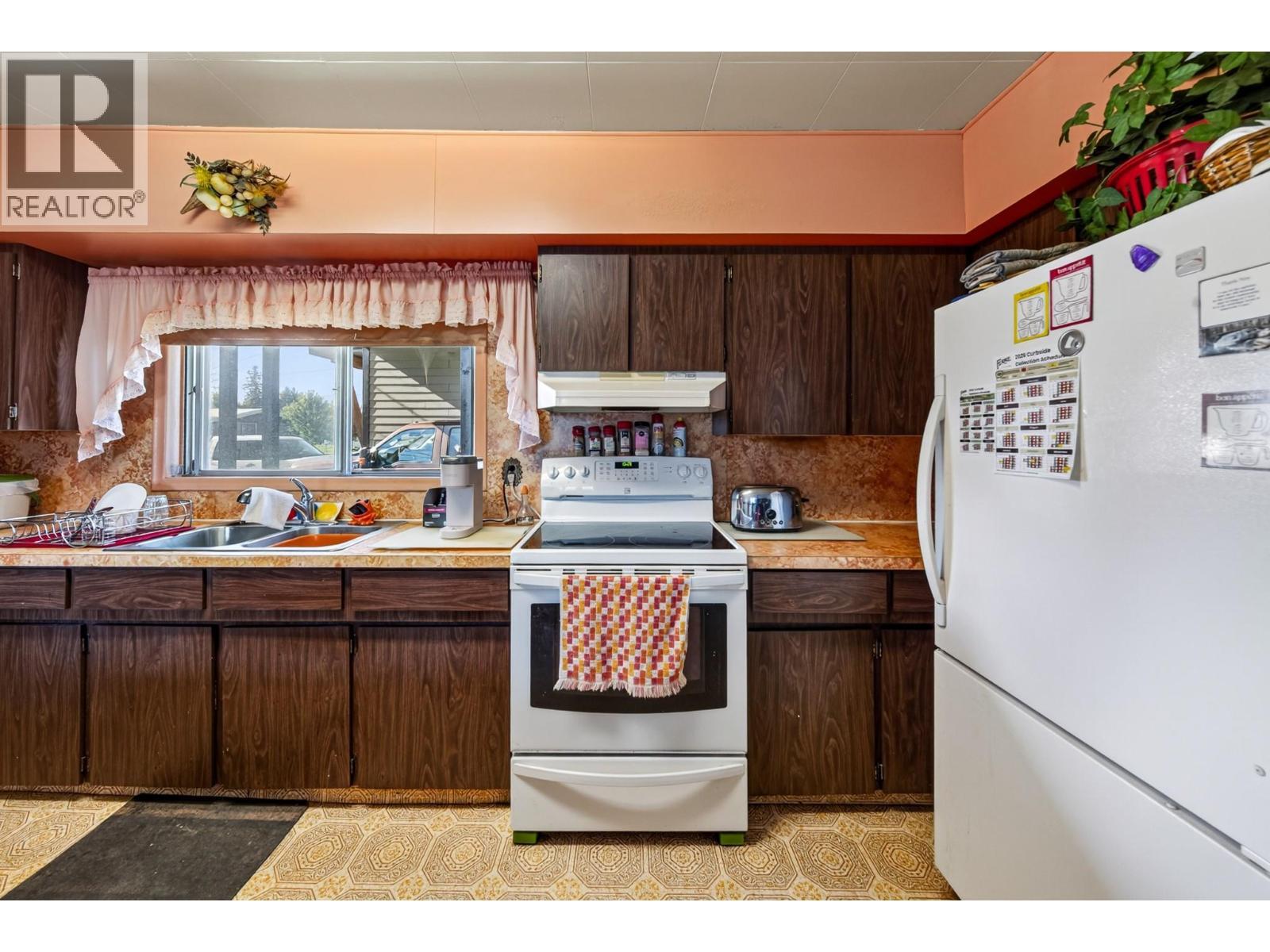 1291 6Th Avenue, Fernie, BC