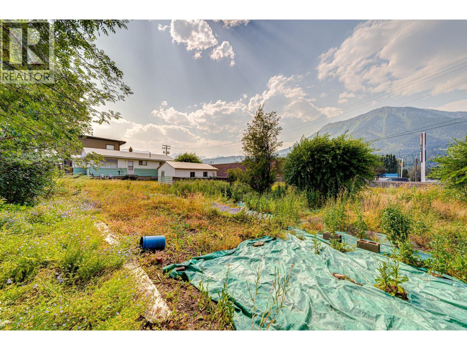 1291 6Th Avenue, Fernie, BC