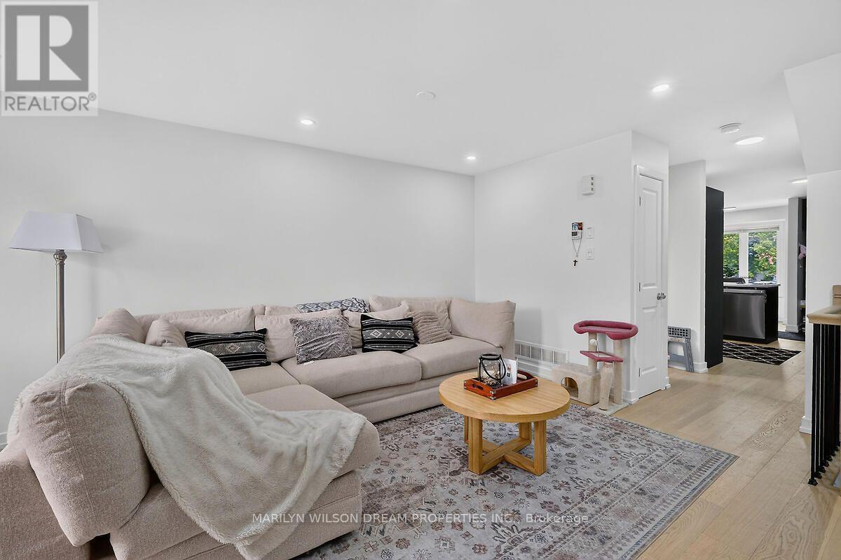 D - 4522 Innes Road, Ottawa, ON