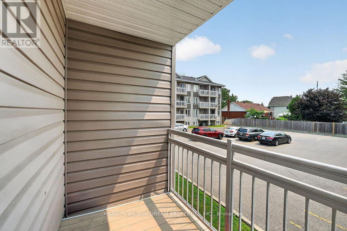 D - 4522 Innes Road, Ottawa, ON