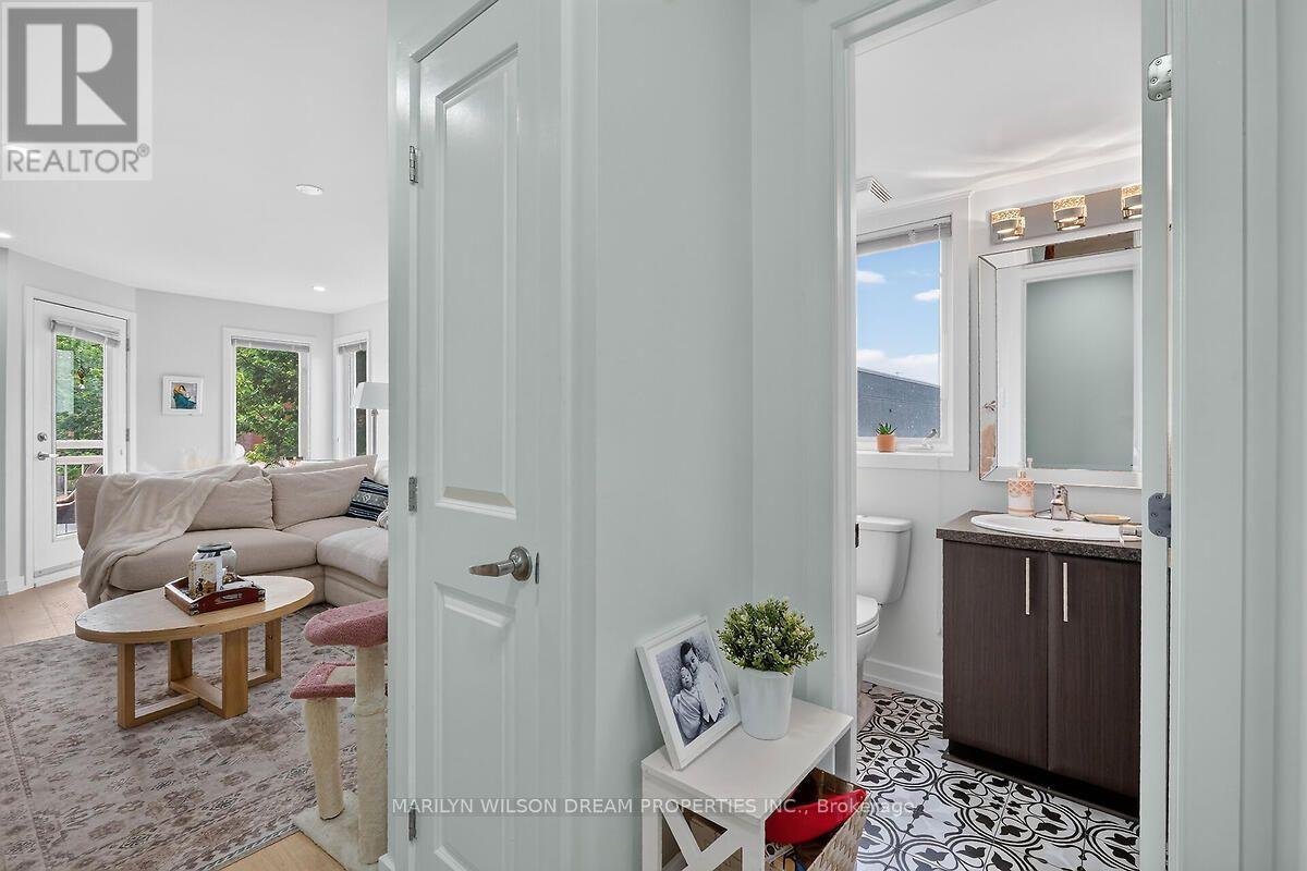 D - 4522 Innes Road, Ottawa, ON