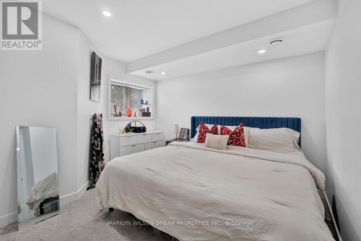D - 4522 Innes Road, Ottawa, ON