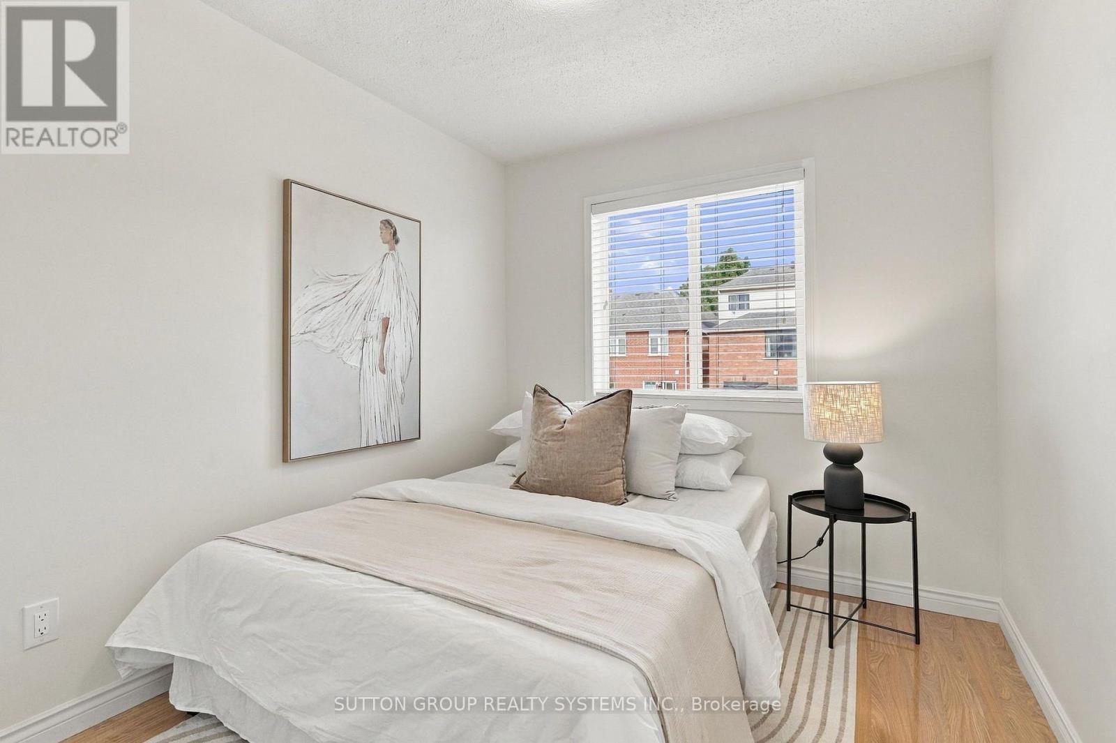 120 Tarragona Boulevard, Toronto, ON