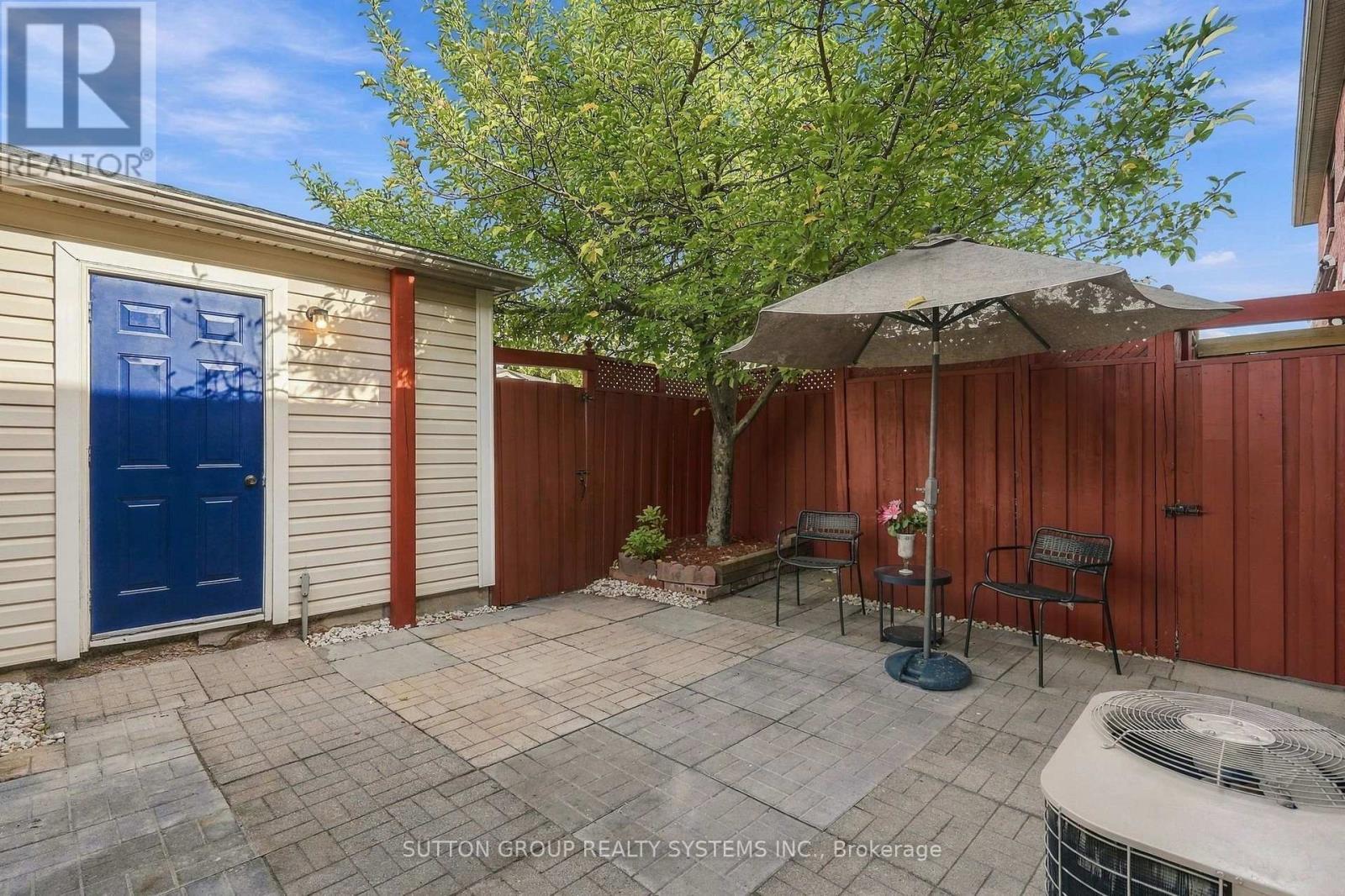 120 Tarragona Boulevard, Toronto, ON