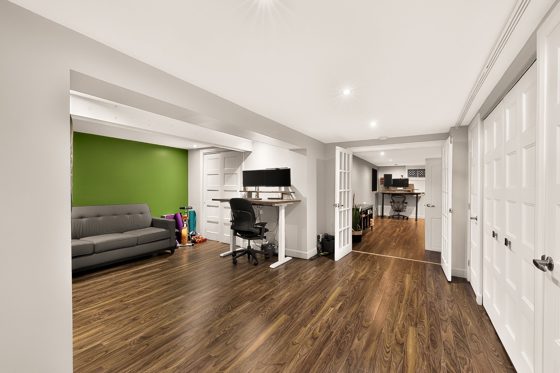 Bureau - 22 Rue Félix-Leclerc, Sainte-Julie, QC