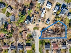 21 Vanhorne CRT  Fredericton, NB E3A 4T3