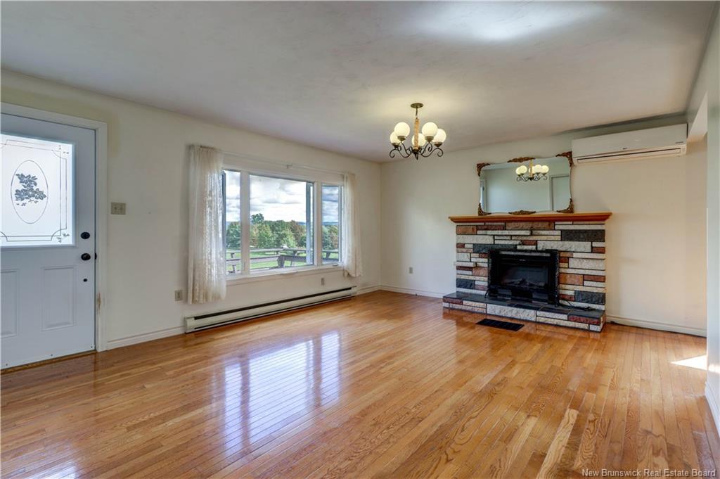 111 Mcgregor Brook Rd, Roachville, NB
