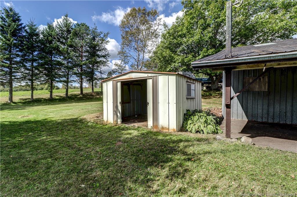 111 Mcgregor Brook Rd, Roachville, NB