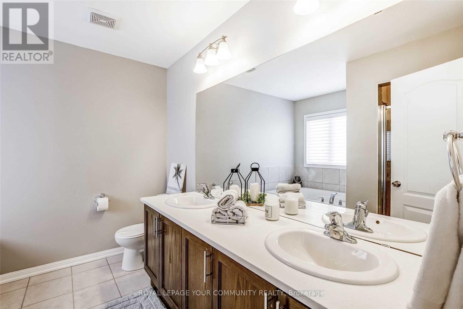 16 Don Hadden Crescent, Brock, ON