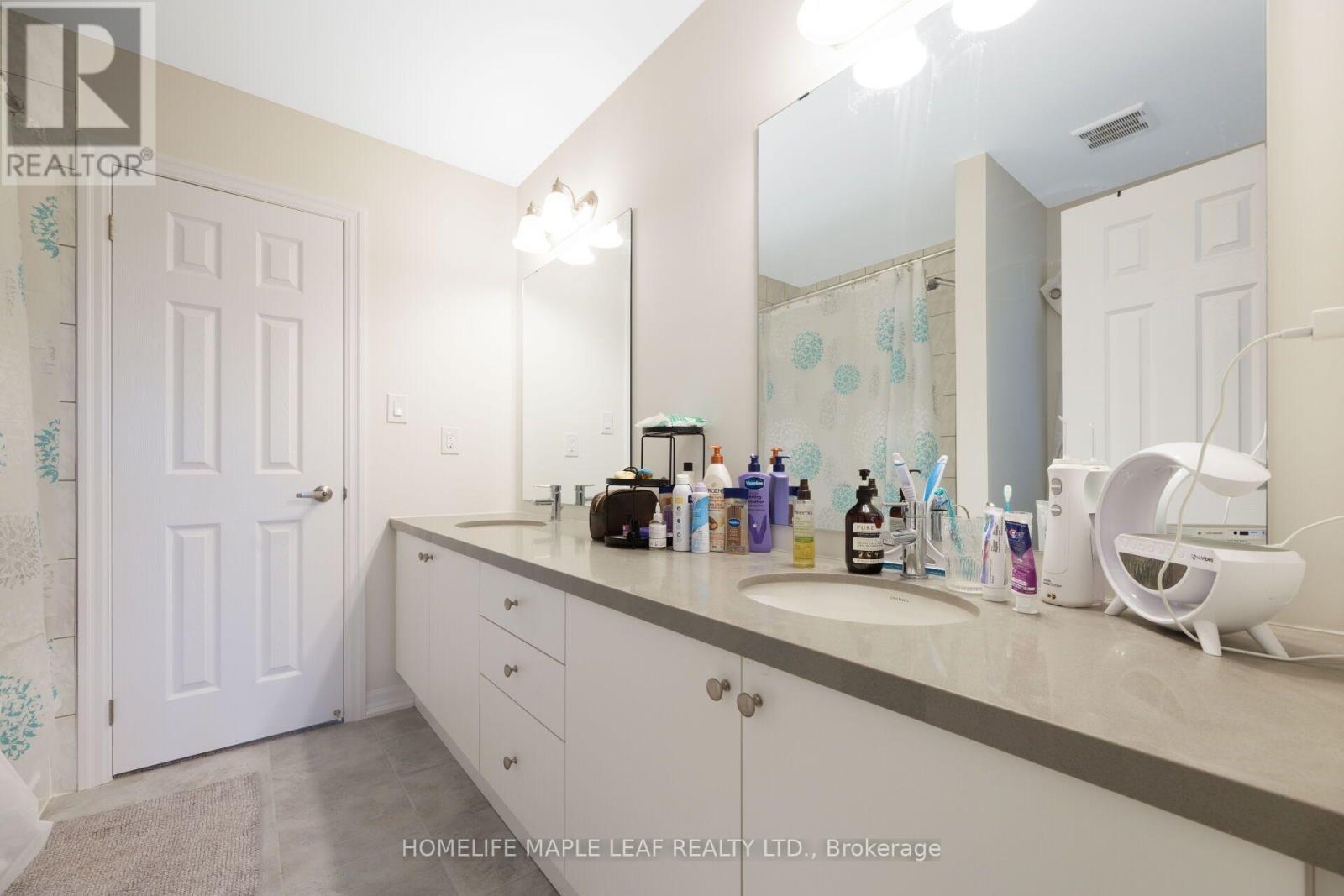 244 Warden Street, Clearview, ON