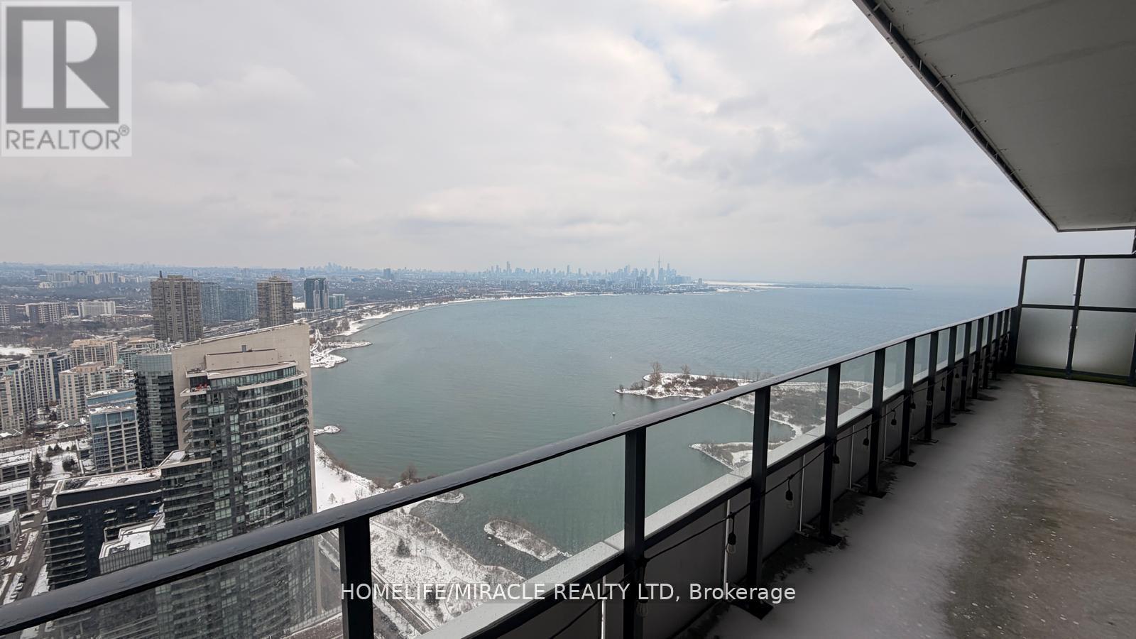 4804 - 20 Shore Breeze Drive, Toronto, ON