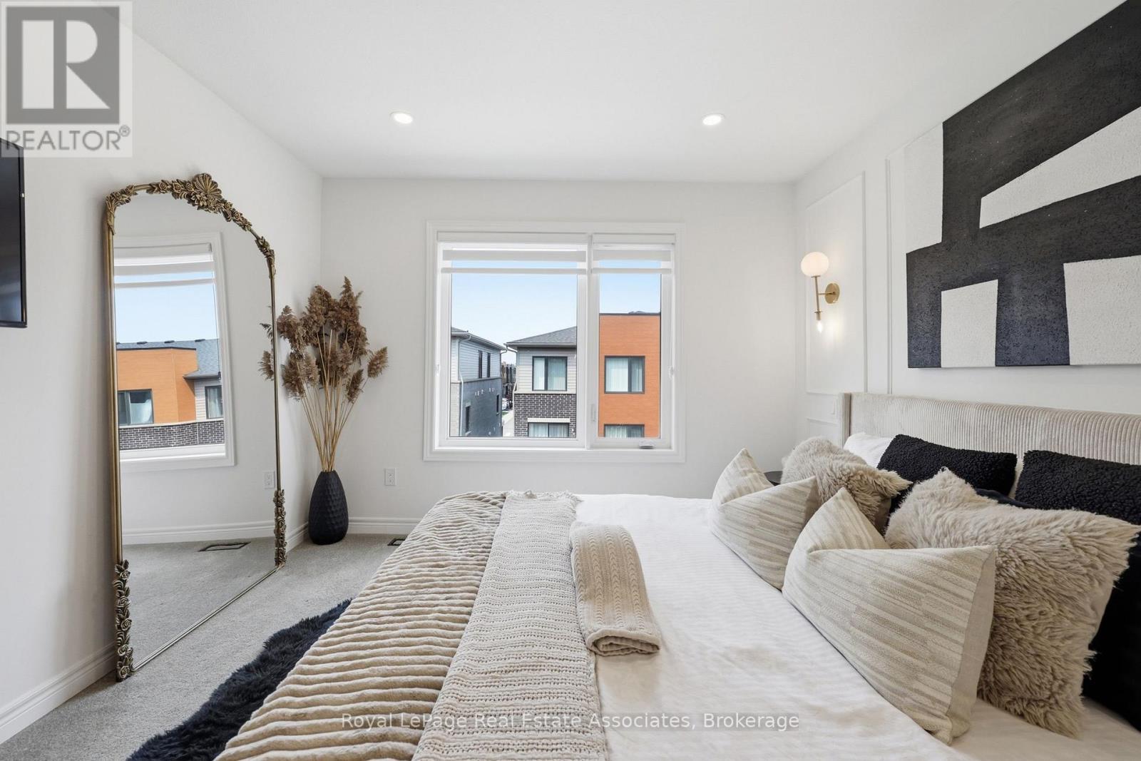 65 Dryden Lane, Hamilton, ON