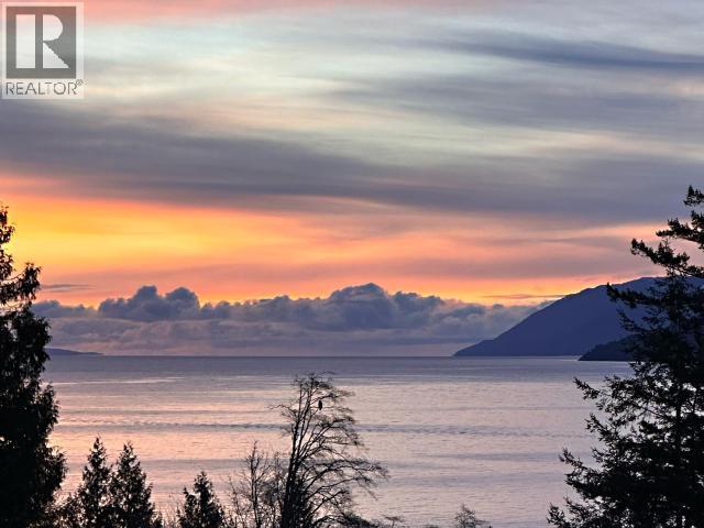 2119 Palmer Road, Powell River, BC