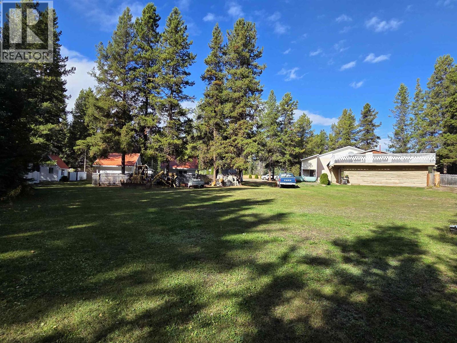 21741 Hamlet Frontage Road, Topley, BC