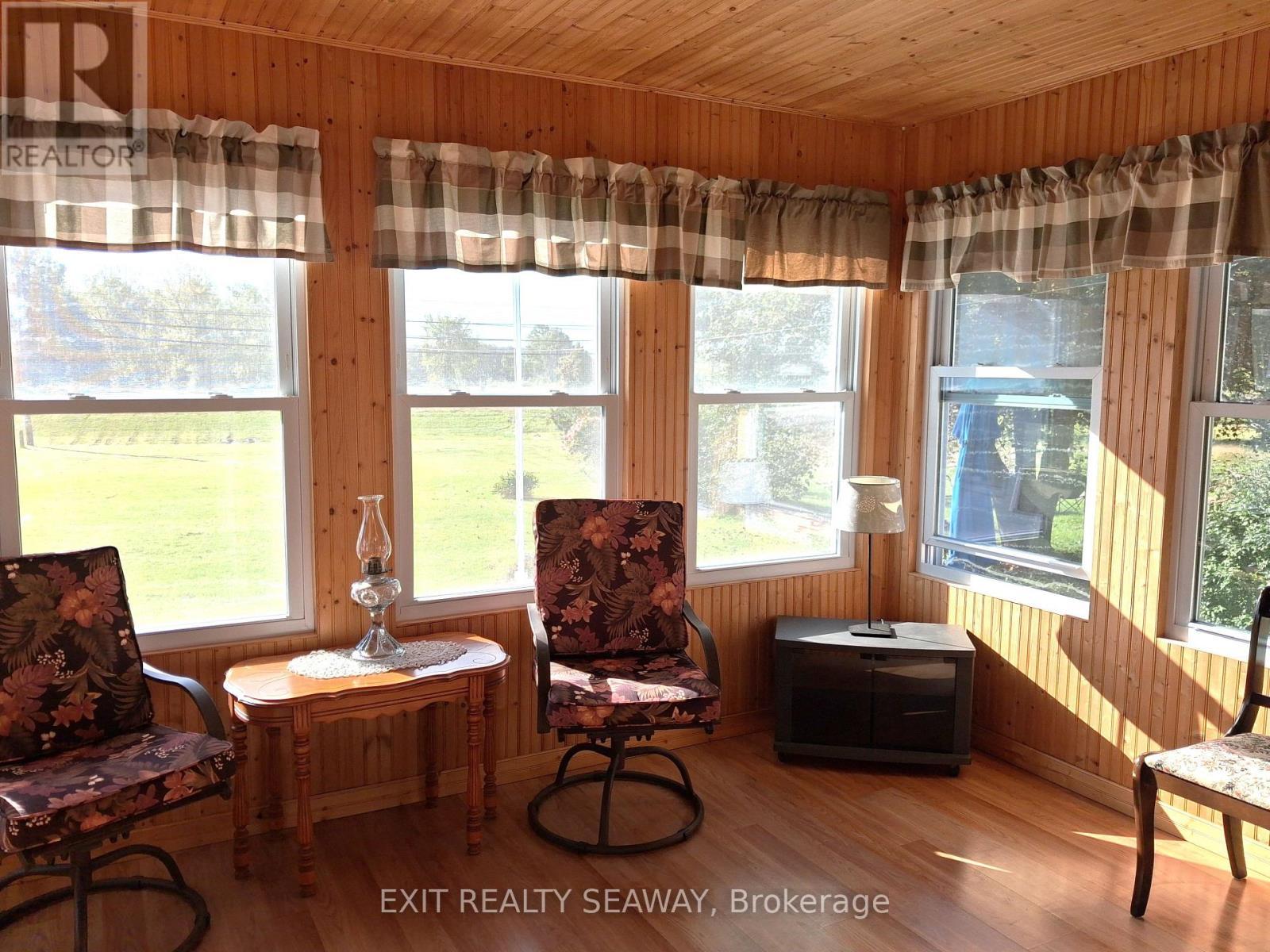 42 Santa Cruz Drive, South Stormont, ON