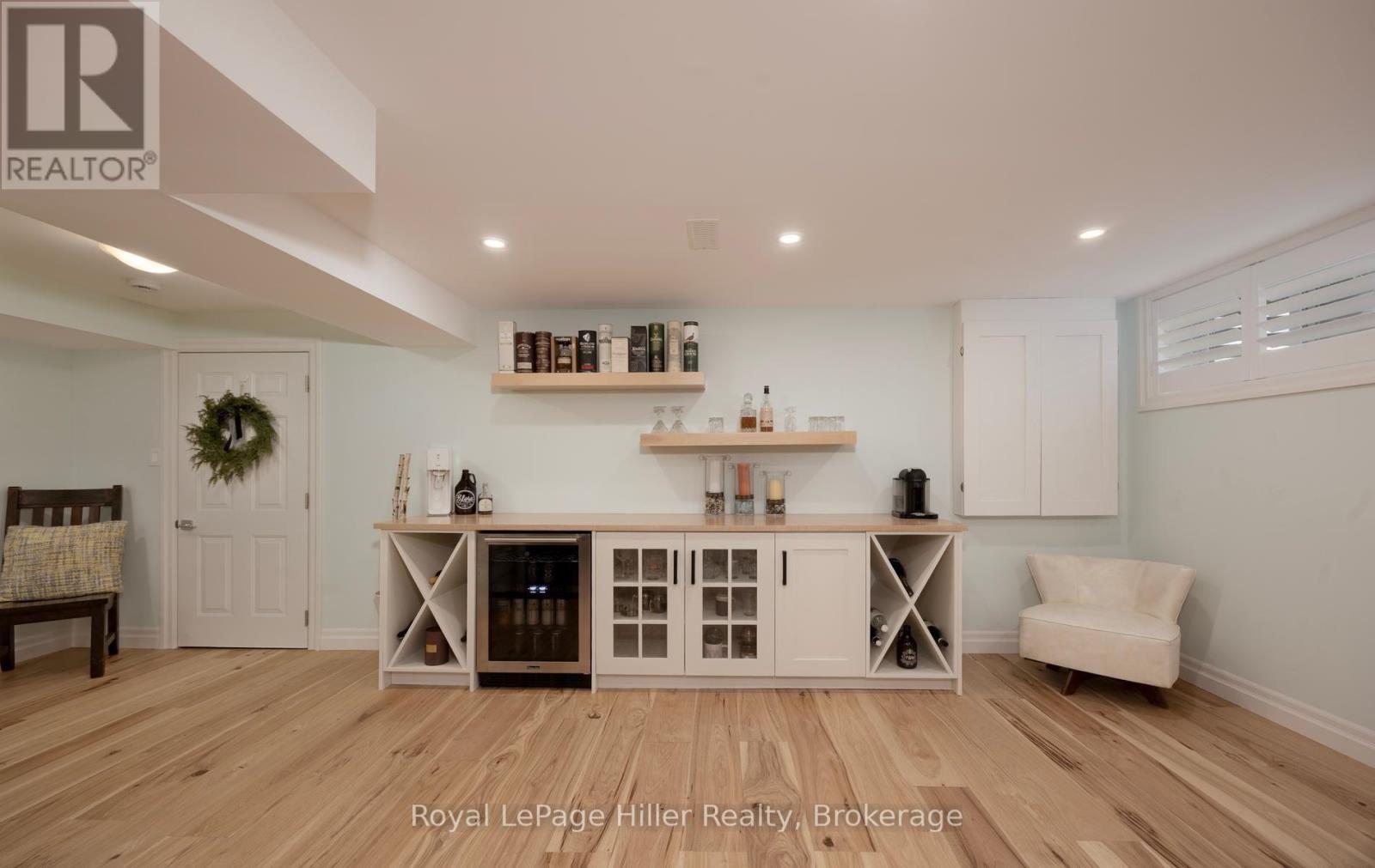 15 Sweetbriar Drive, Kitchener, ON