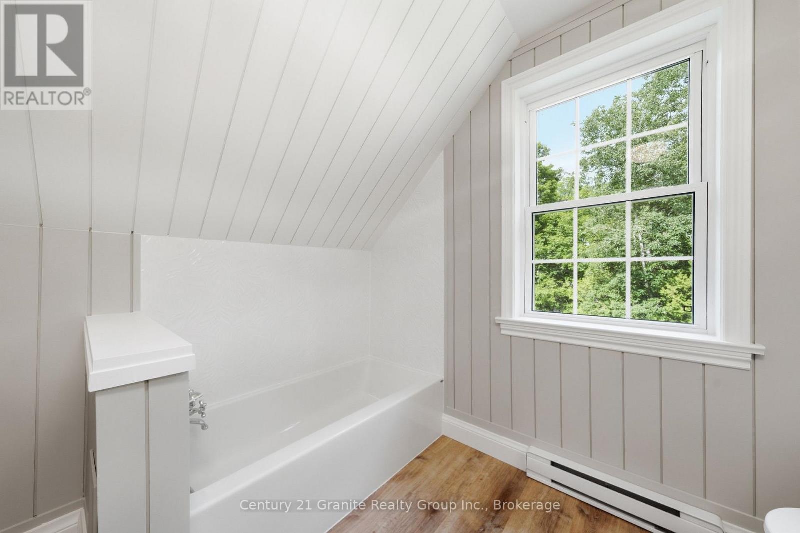 1515 North Shore Road, Algonquin Highlands (Stanhope), ON