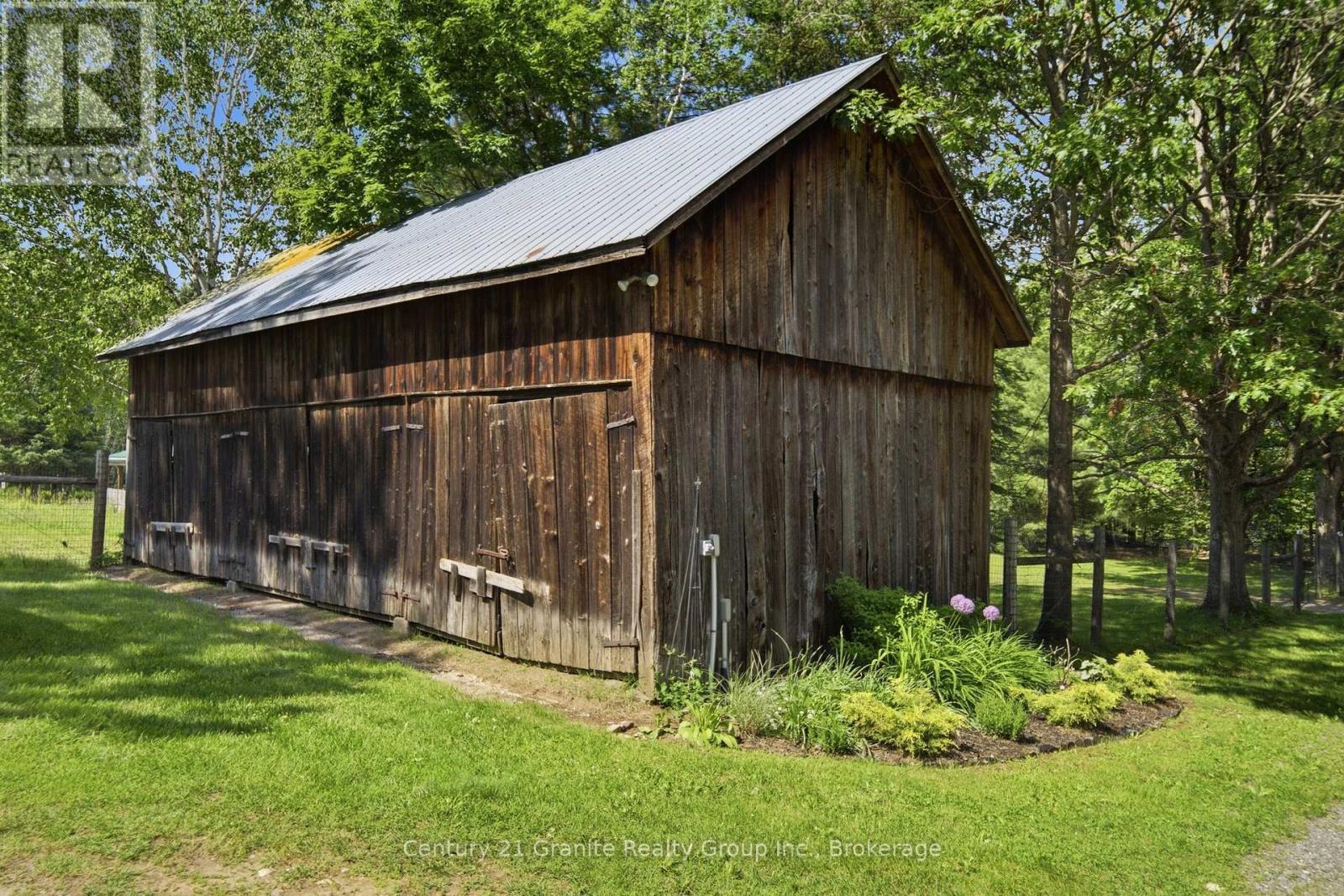 1515 North Shore Road, Algonquin Highlands (Stanhope), ON