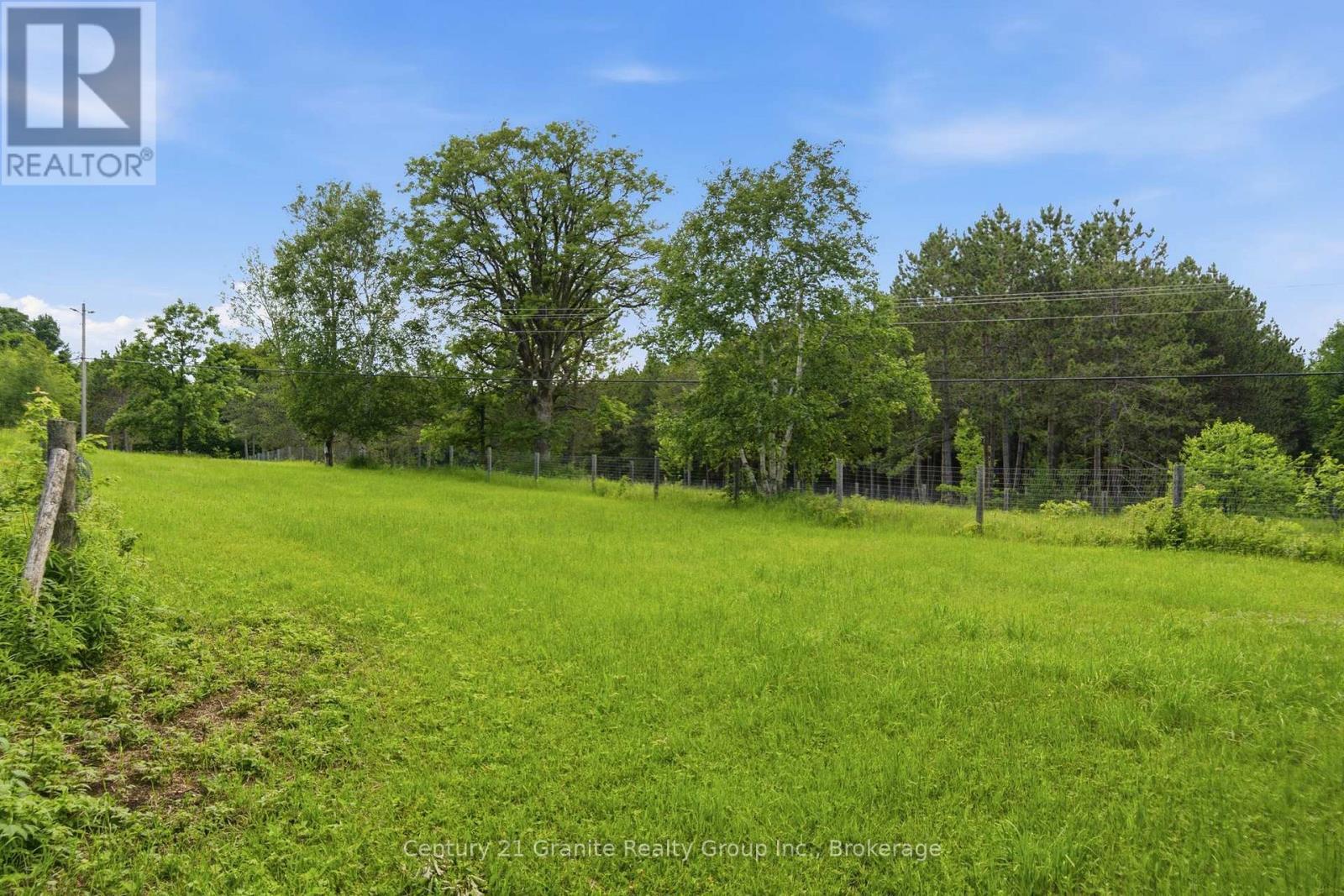 1515 North Shore Road, Algonquin Highlands (Stanhope), ON