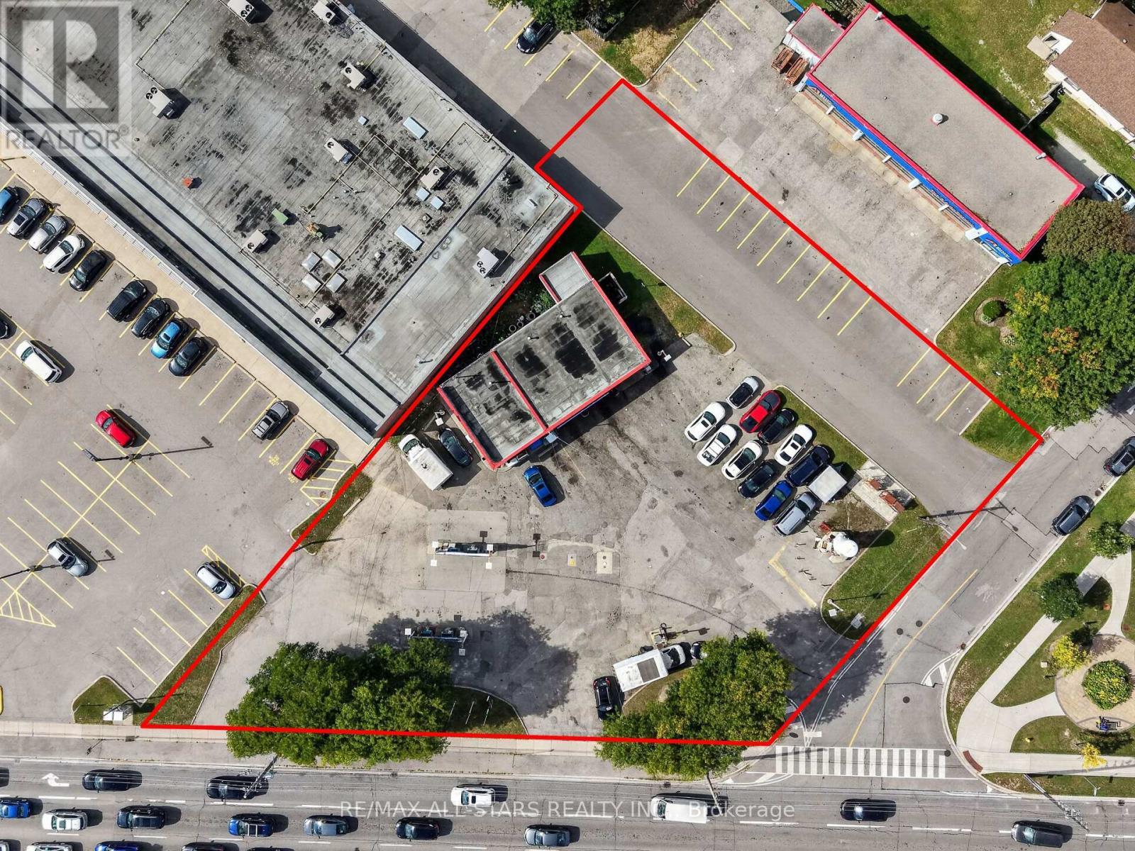 4418 Kingston Road, Toronto, ON