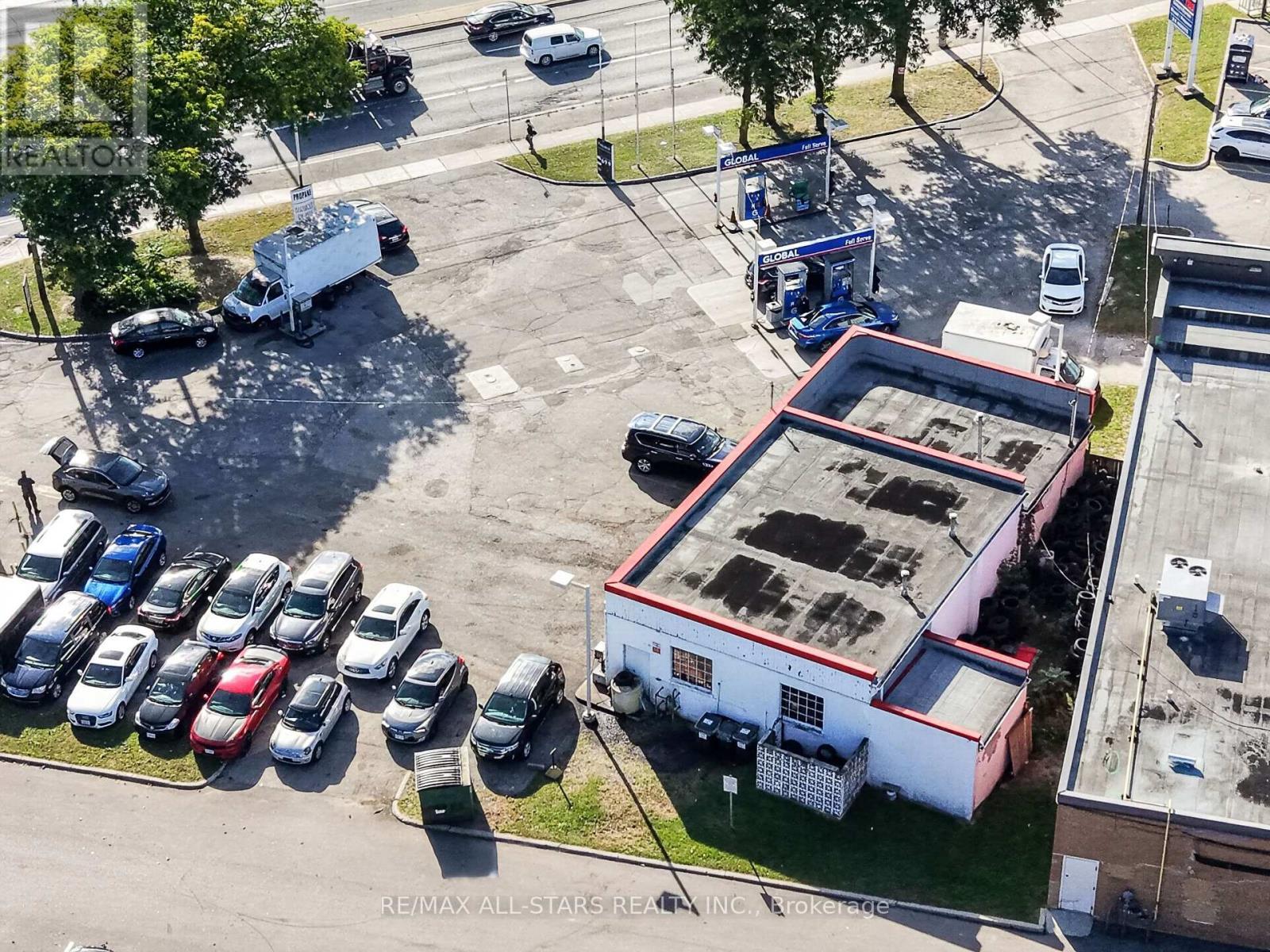 4418 Kingston Road, Toronto, ON