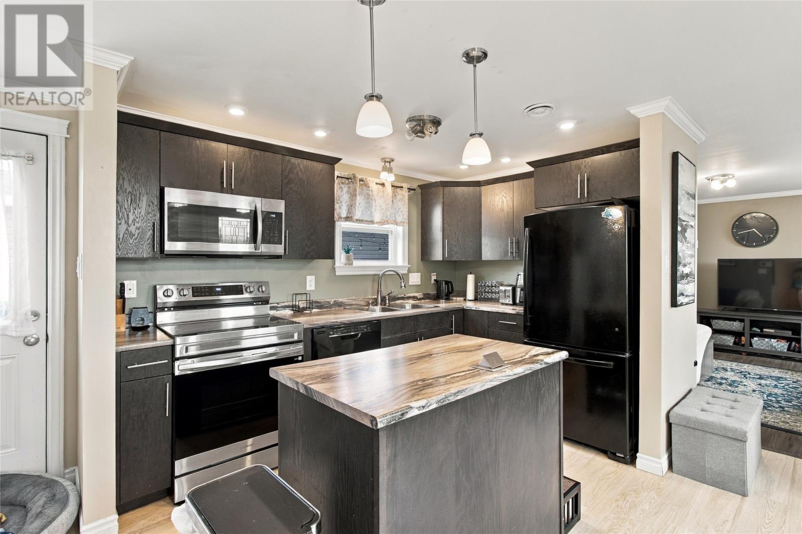 7 Rhaye Place, St. John'S, NL