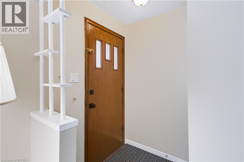 35 Coachwood Road, Brantford, ON