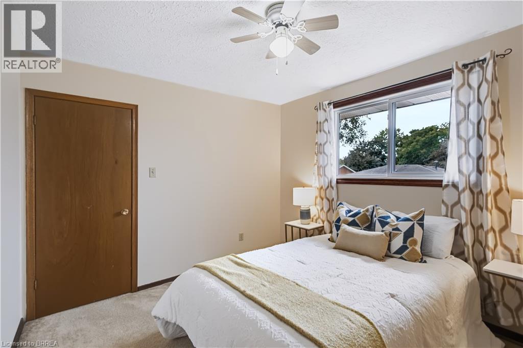 35 Coachwood Road, Brantford, ON