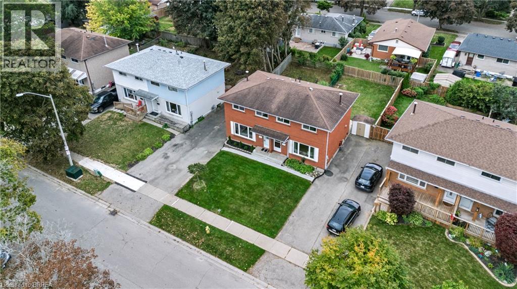 35 Coachwood Road, Brantford, ON