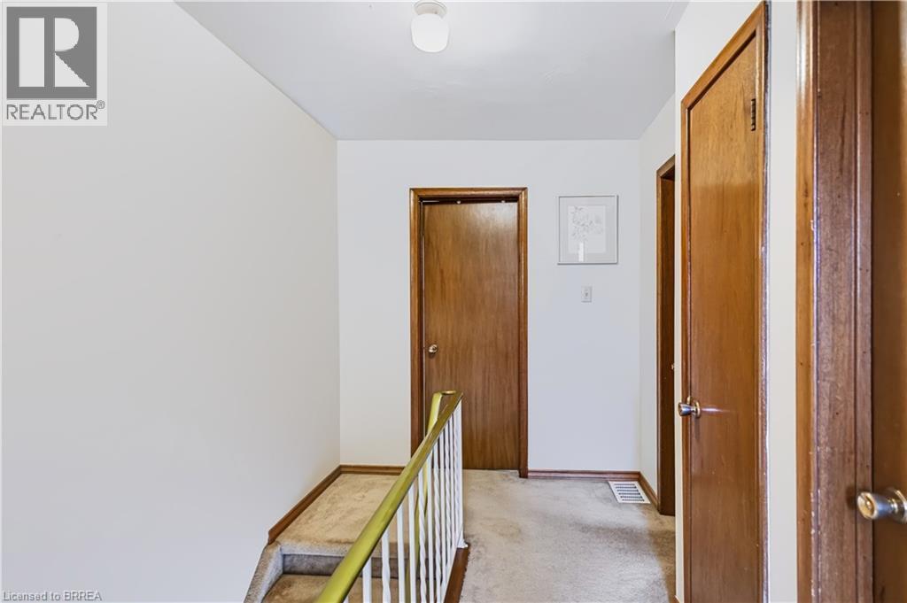 35 Coachwood Road, Brantford, ON