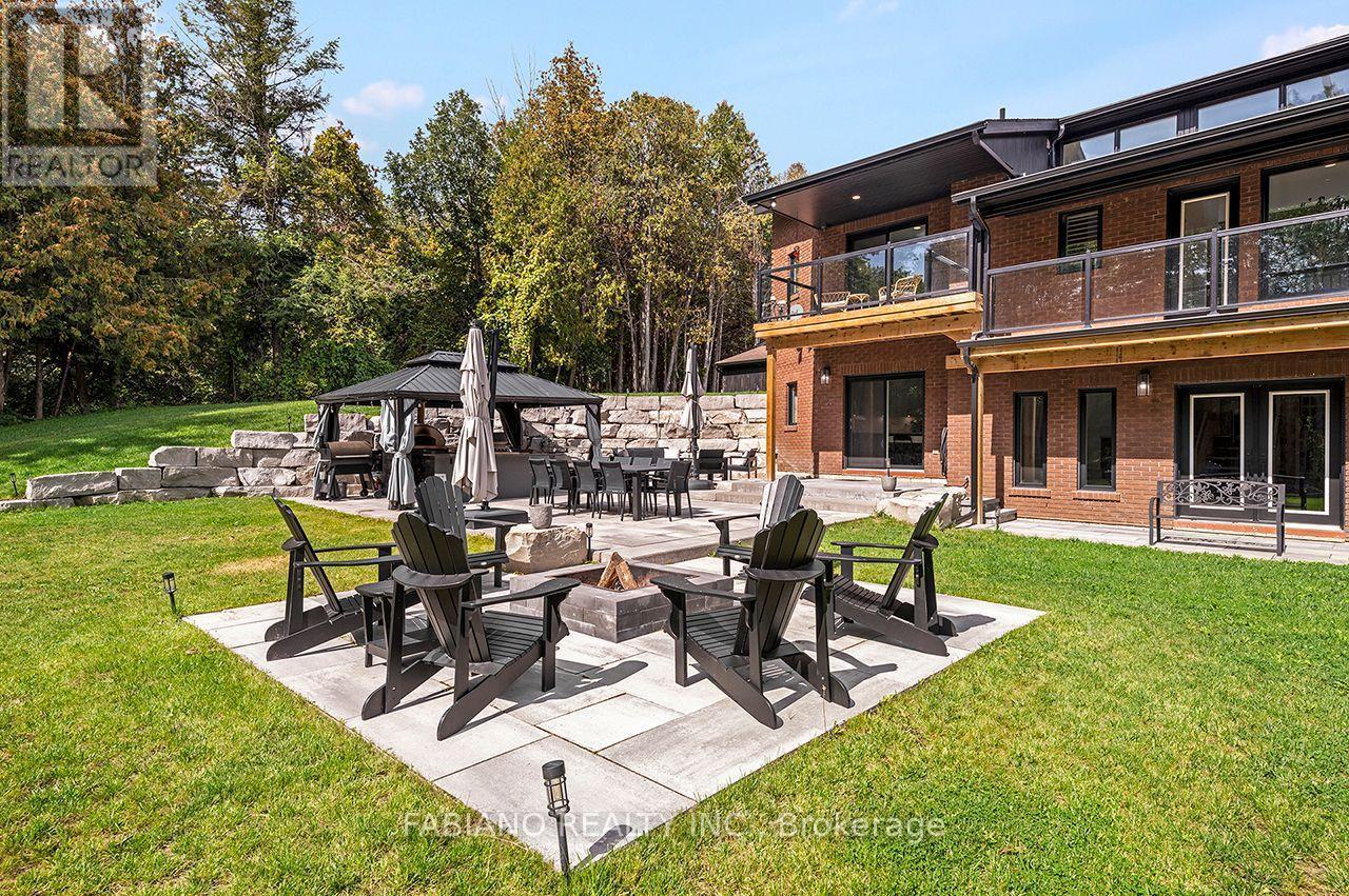 Firepit - 4767 14Th Line, New Tecumseth, ON