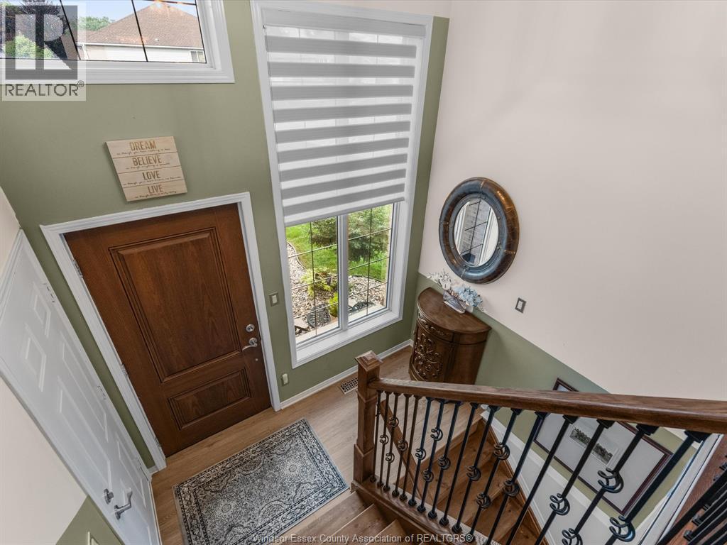 908 Michael Drive, Tecumseh, ON