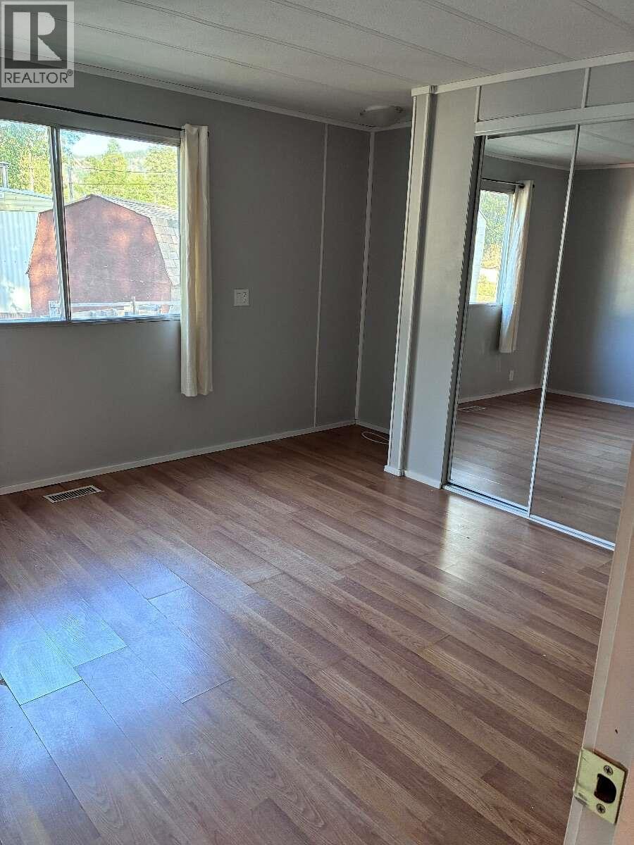 500 16Th Avenue Unit# 16, Genelle, BC