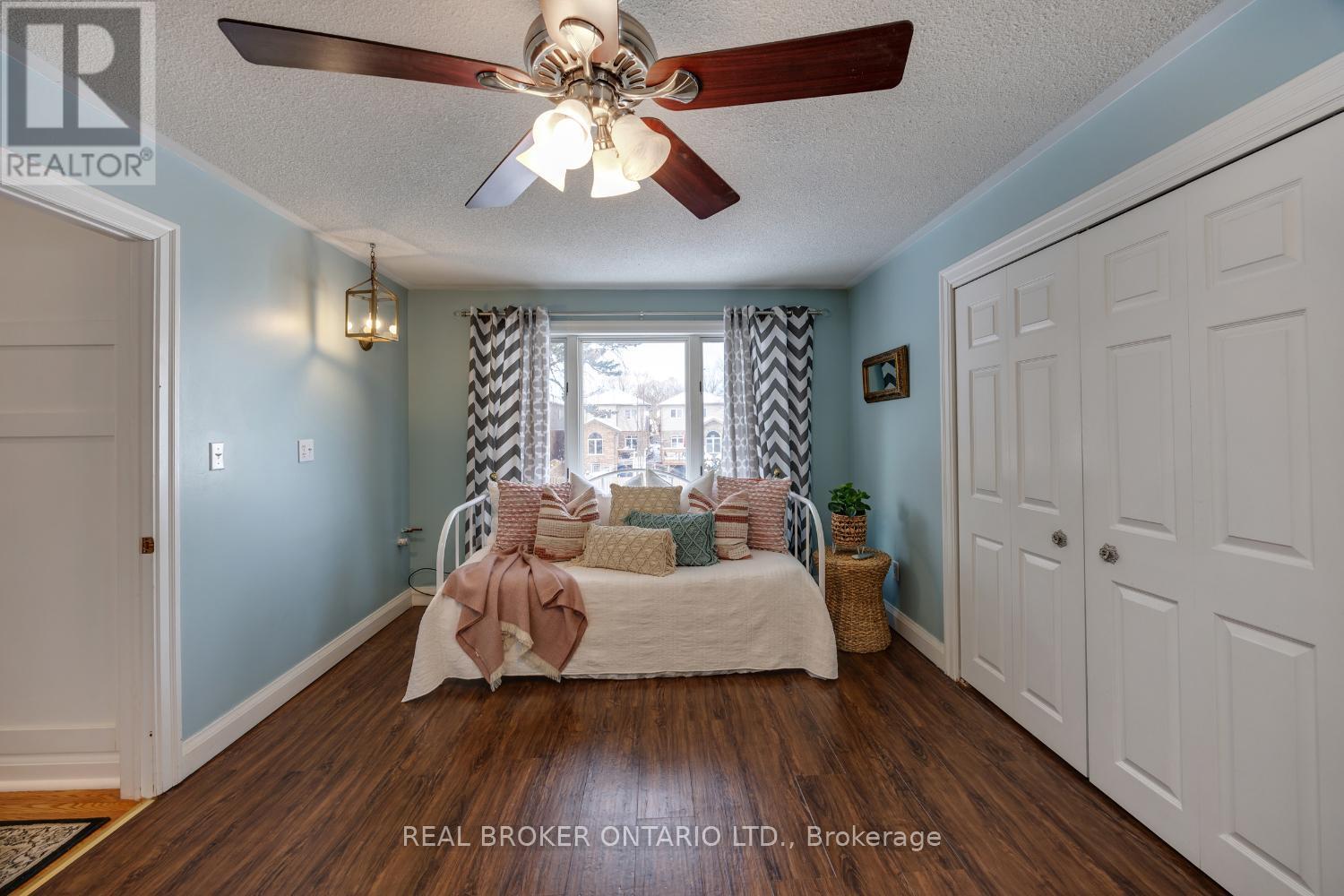 18 Concession Street W, Clarington (Bowmanville), ON