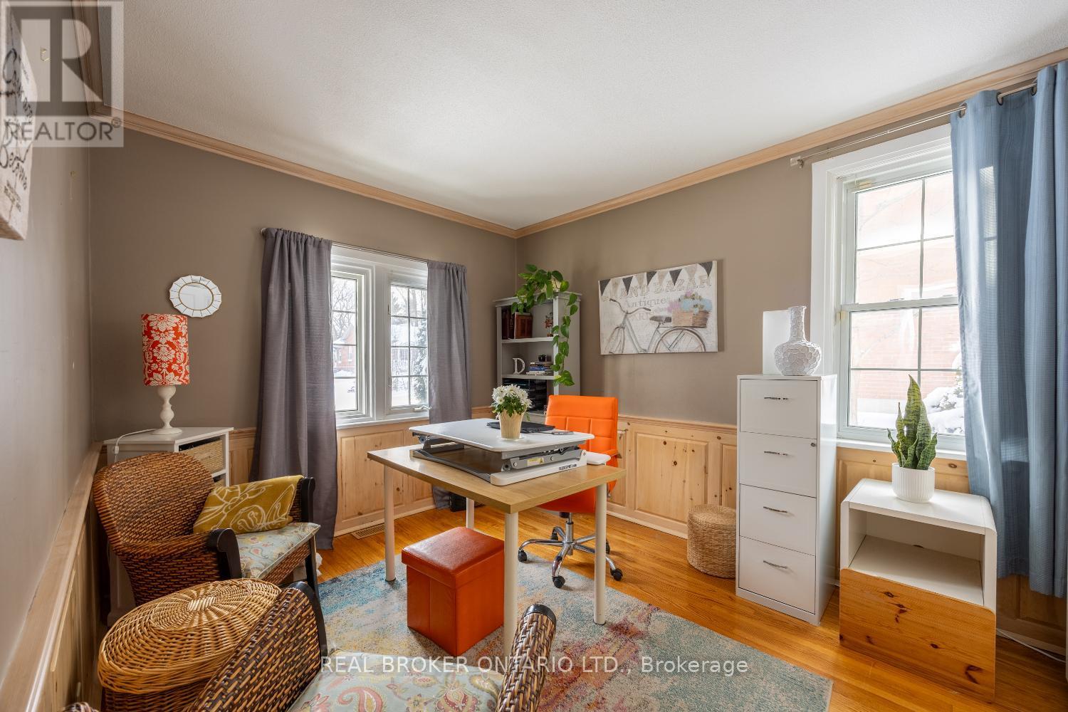 18 Concession Street W, Clarington (Bowmanville), ON
