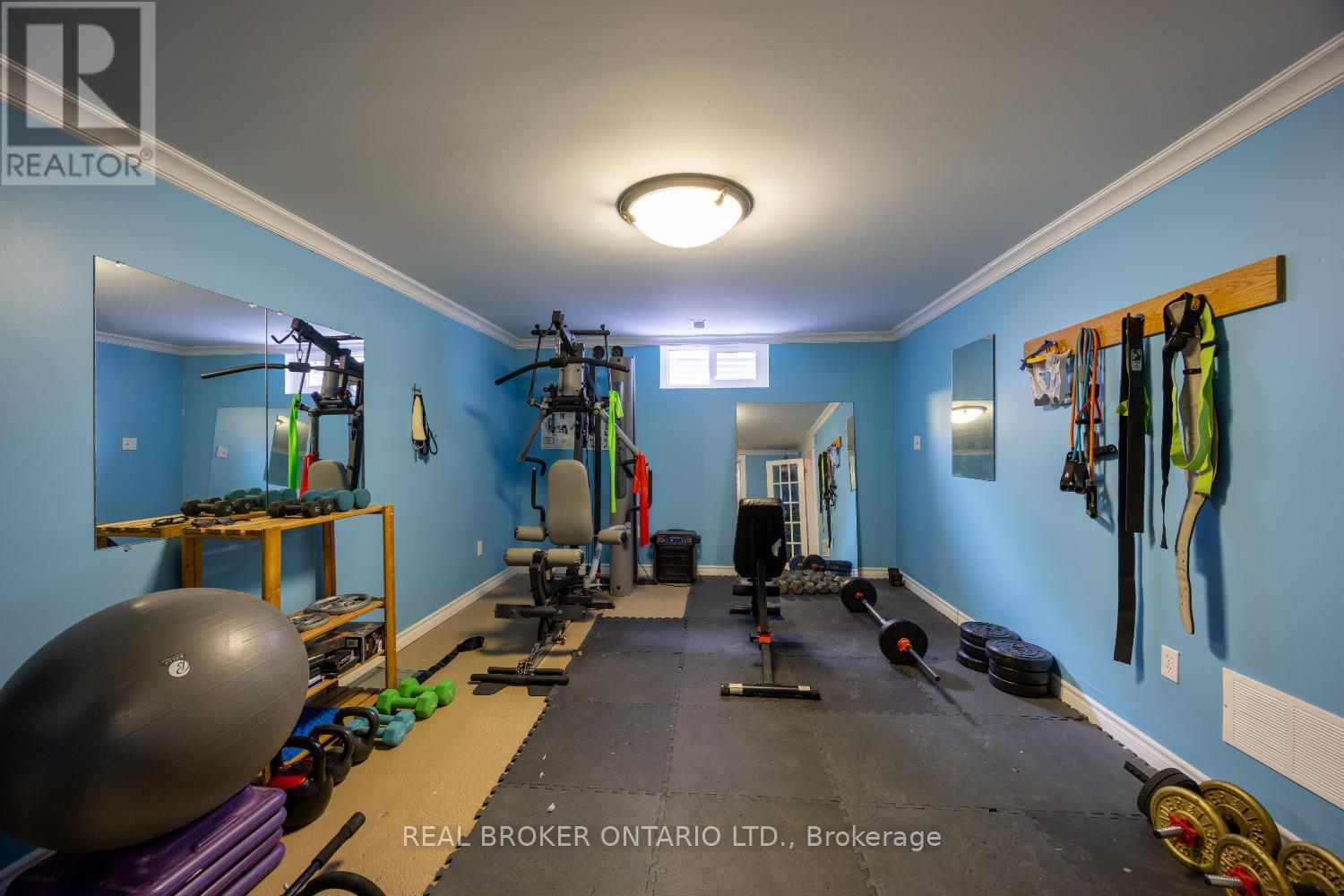 18 Concession Street W, Clarington (Bowmanville), ON