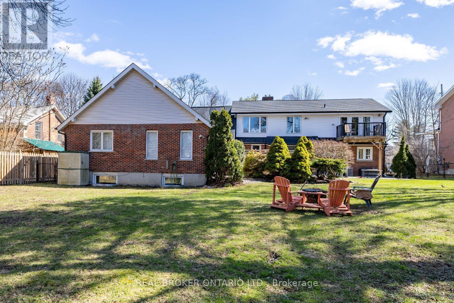 18 Concession Street W, Clarington (Bowmanville), ON