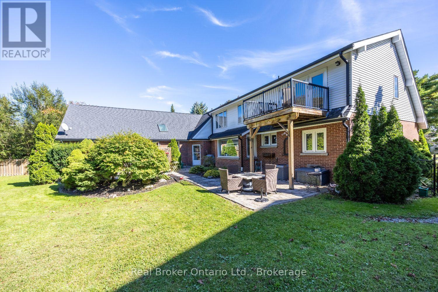 18 Concession Street W, Clarington (Bowmanville), ON