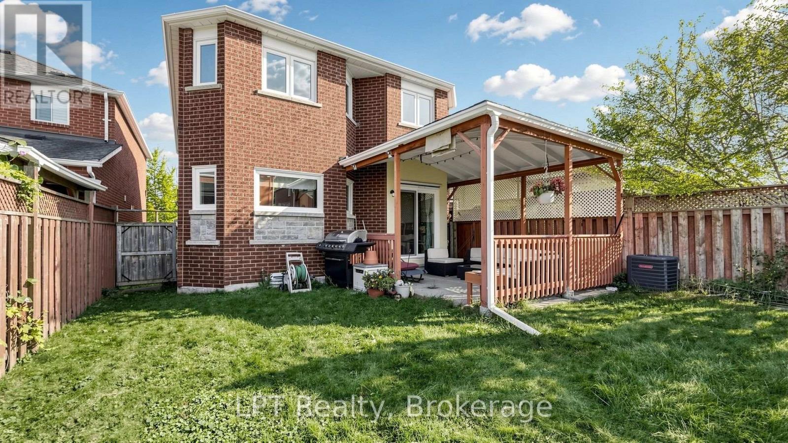 18 Tawn Crescent S, Ajax (Central), ON