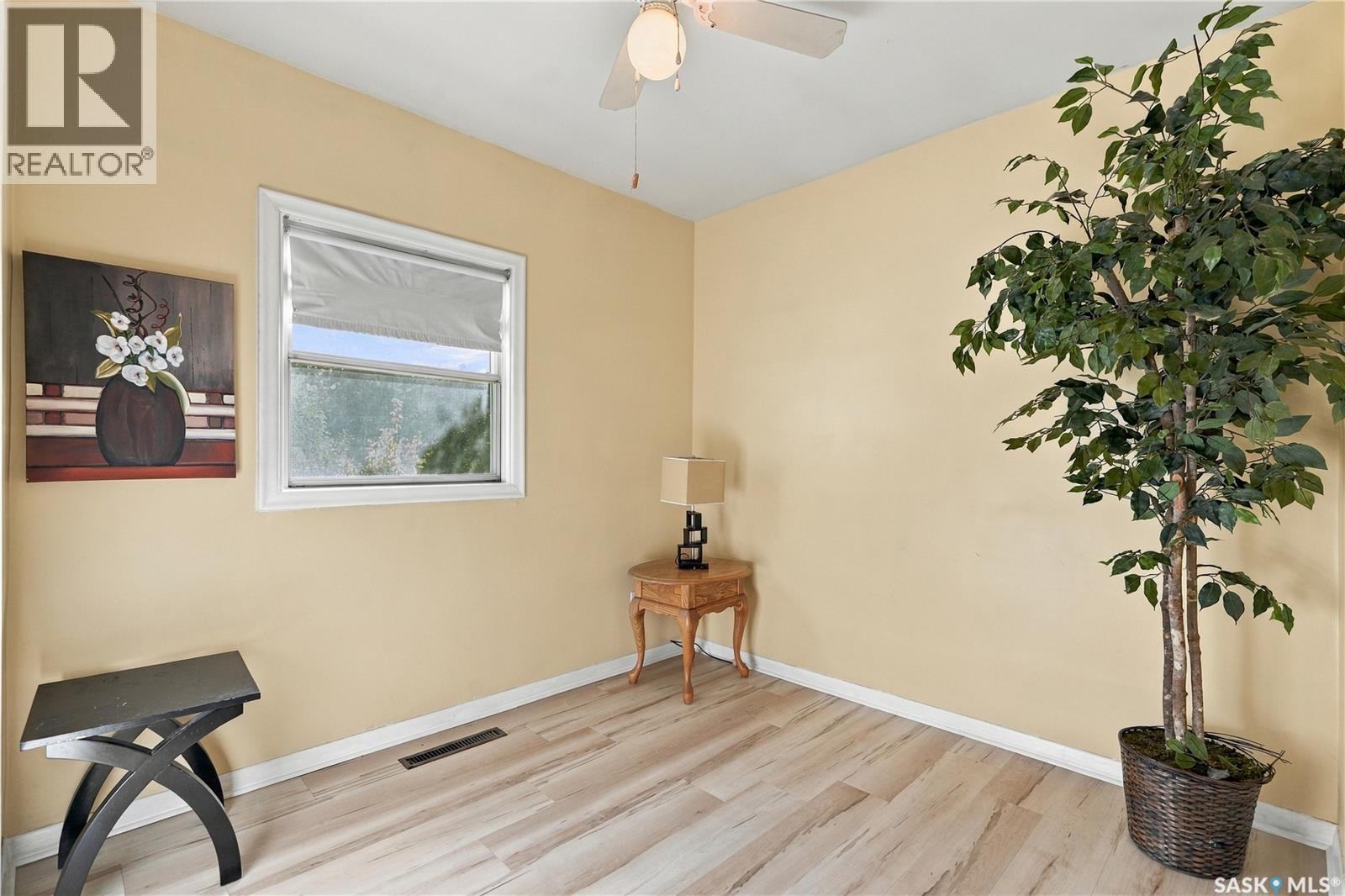 107 106Th Street W, Saskatoon, SK