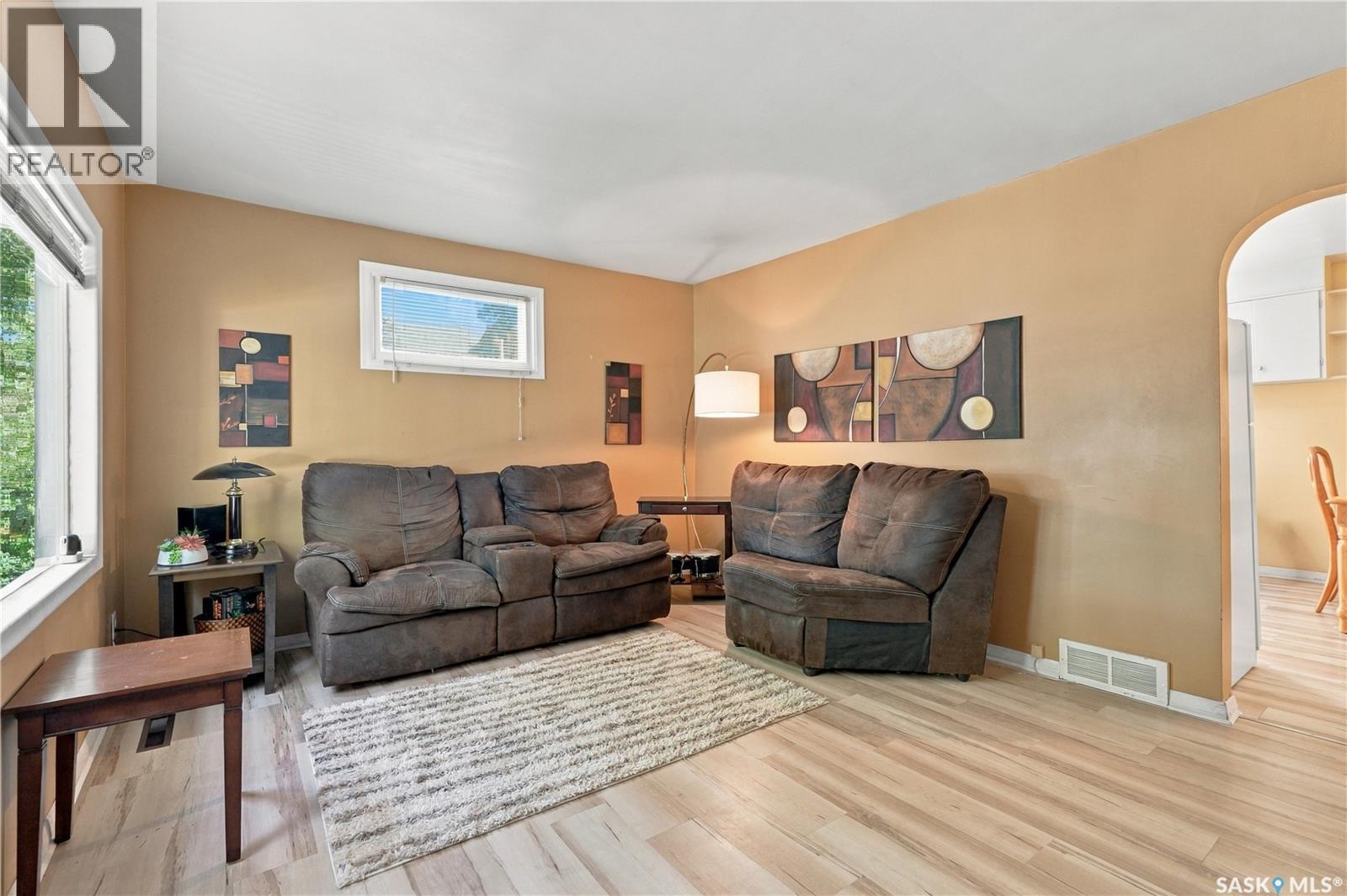 107 106Th Street W, Saskatoon, SK