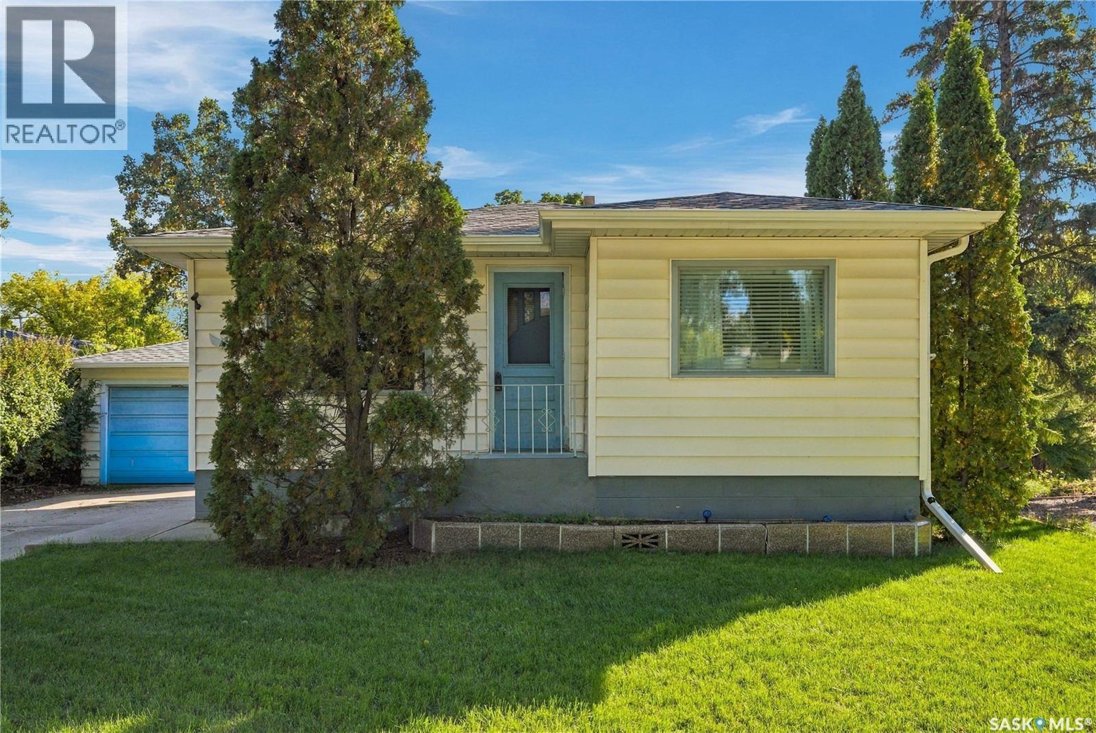 107 106Th Street W, Saskatoon, SK