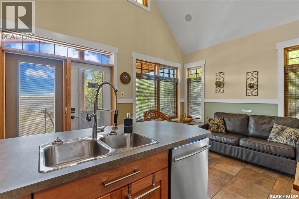 44 Mihr Way, Last Mountain Lake, SK